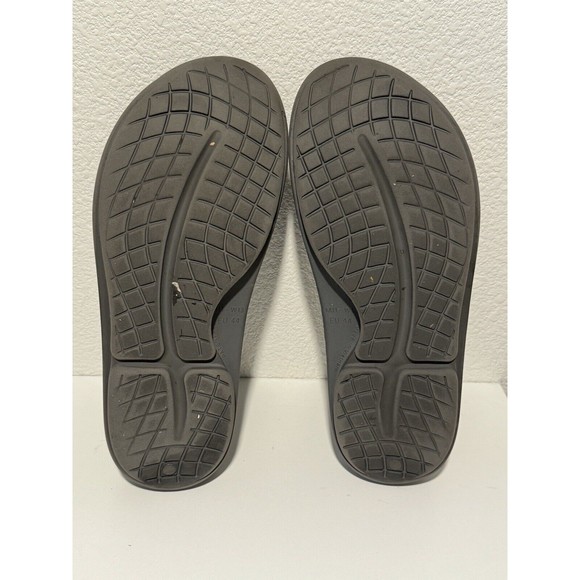 OOFOS OOahh Recovery Slip On Sandals Unisex Mens Sz 11 Womens Sz 13 Gray GUC main image 11